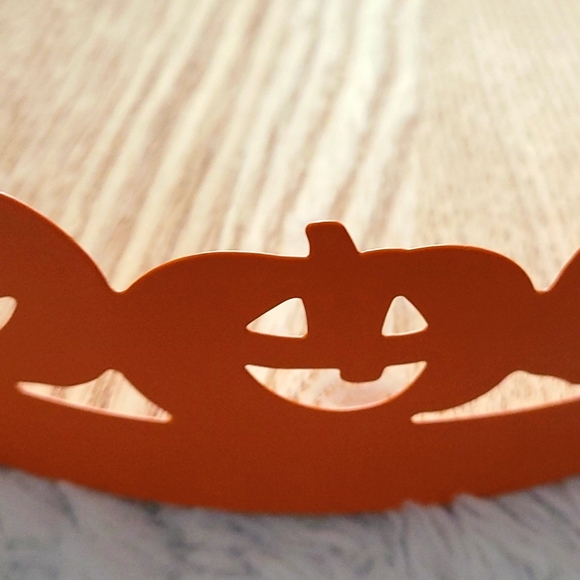 Pumpkin tray Target 🎯 - Picture 2 of 3